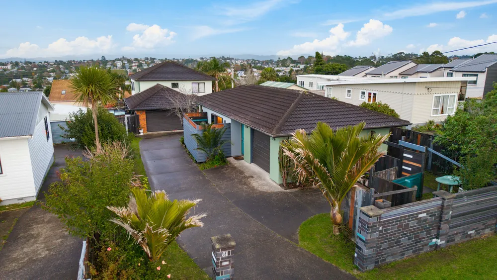 Photos of 81 Royal Road