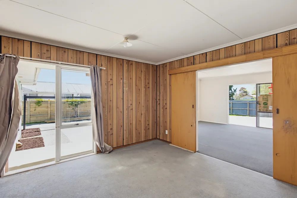 Photos of 19 Kinross Street