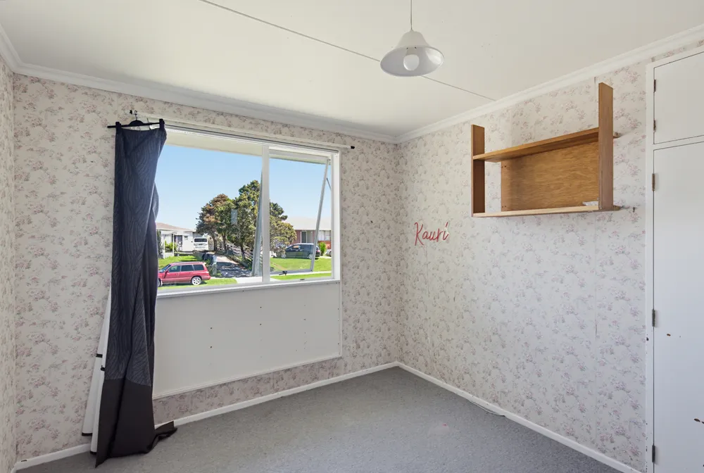 Photos of 19 Kinross Street