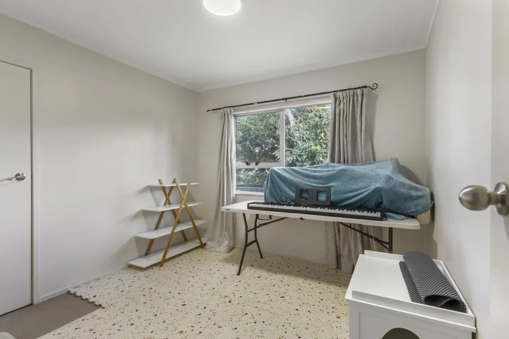 Photos of 197 Abbotts Way
