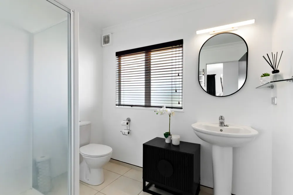 Photos of 10A Regent Street
