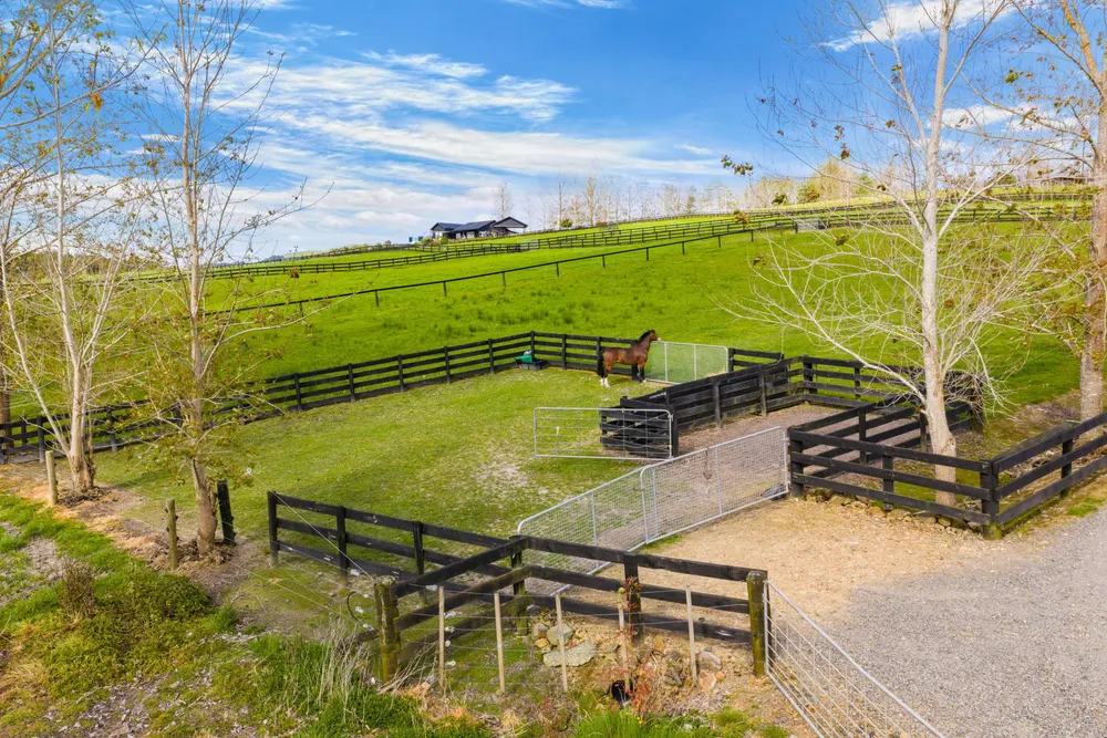 Photos of 226 Knight Road