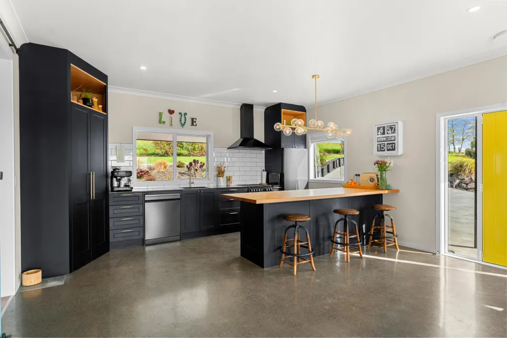 Photos of 226 Knight Road