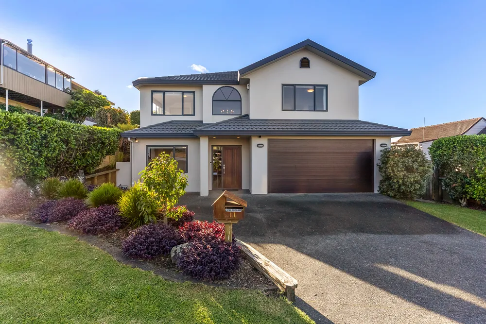Photos of 11 Sartors Avenue