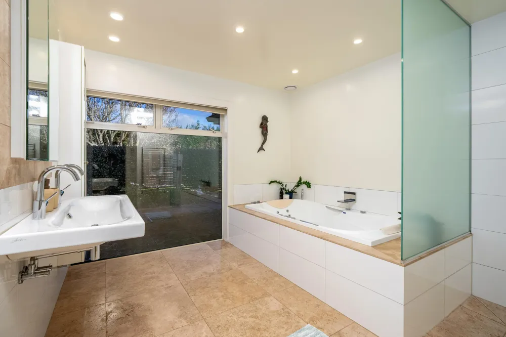 Photos of 13 Meadowgreen Drive