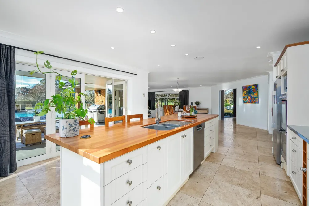Photos of 13 Meadowgreen Drive