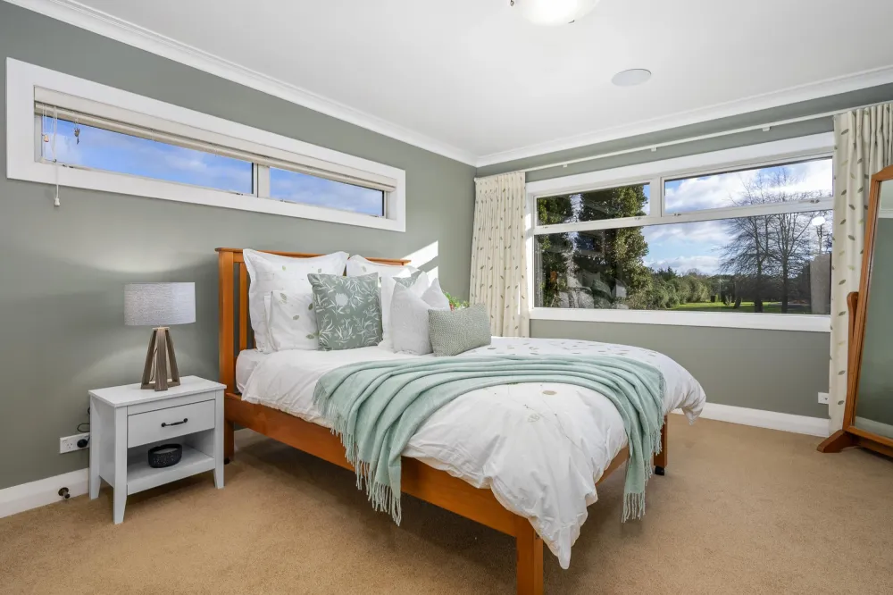 Photos of 13 Meadowgreen Drive
