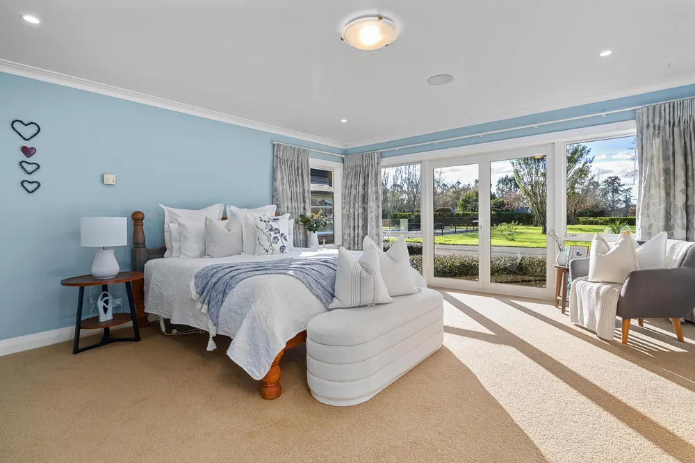 Photos of 13 Meadowgreen Drive