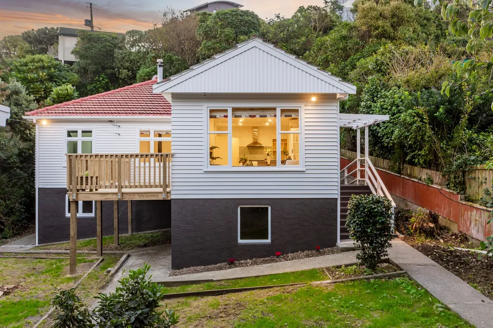 Photos of 25 Gordon Road