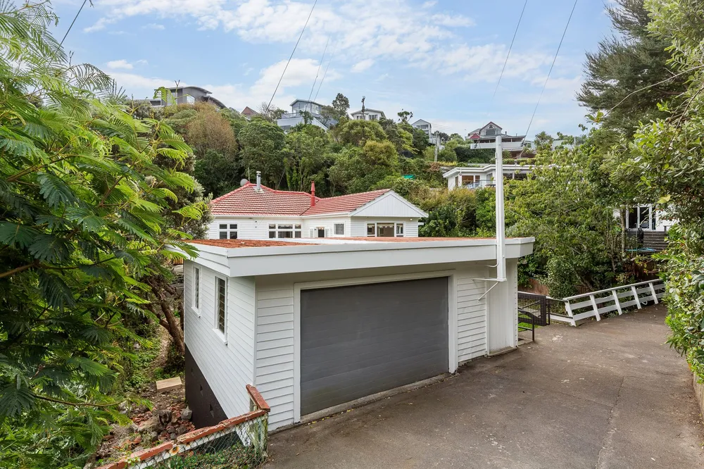 Photos of 25 Gordon Road