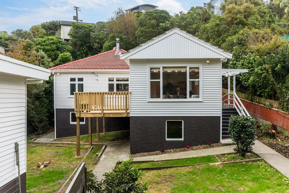 Photos of 25 Gordon Road