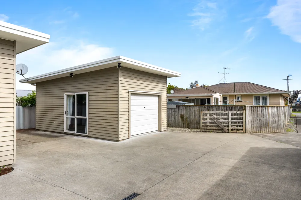 Photos of 361B Ormond Road