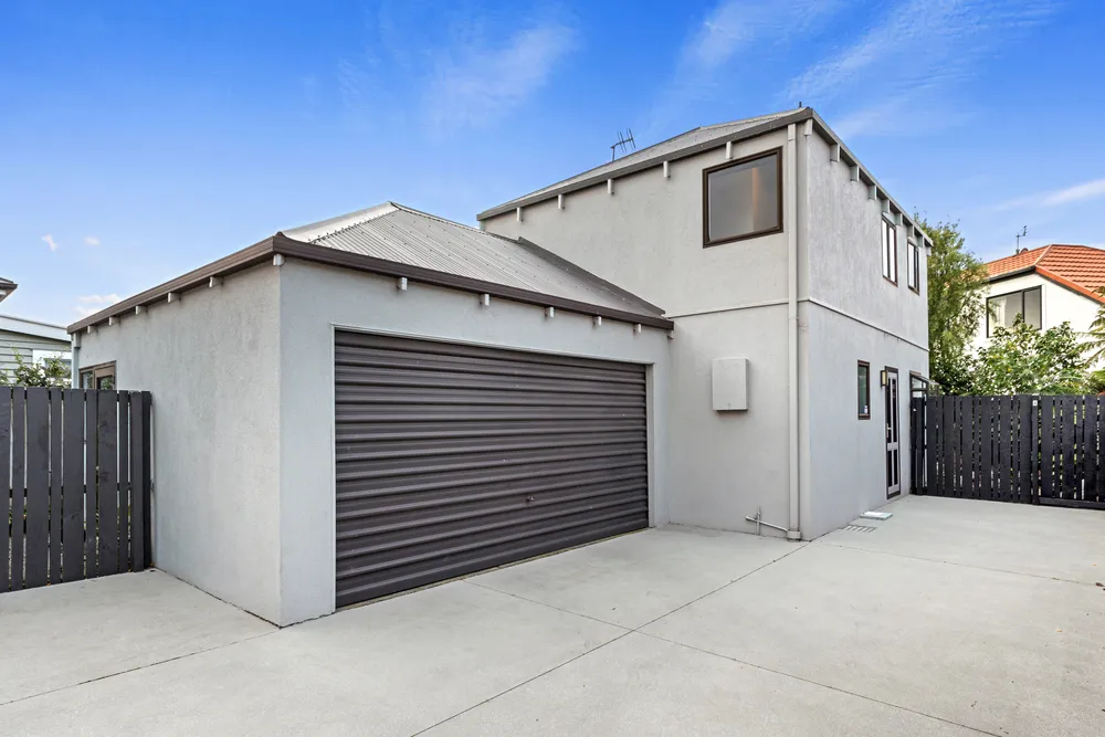 Photos of 4/81 Spencer Street