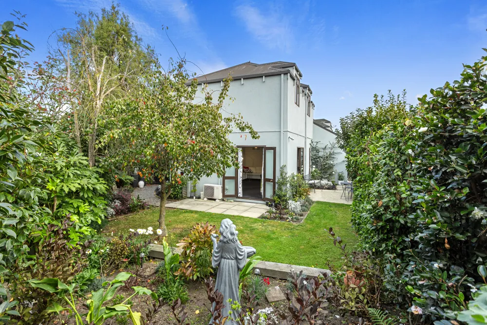 Photos of 4/81 Spencer Street