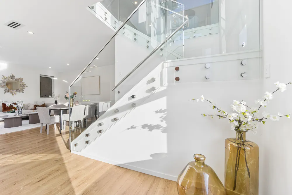 Photos of 42D Kinross Street