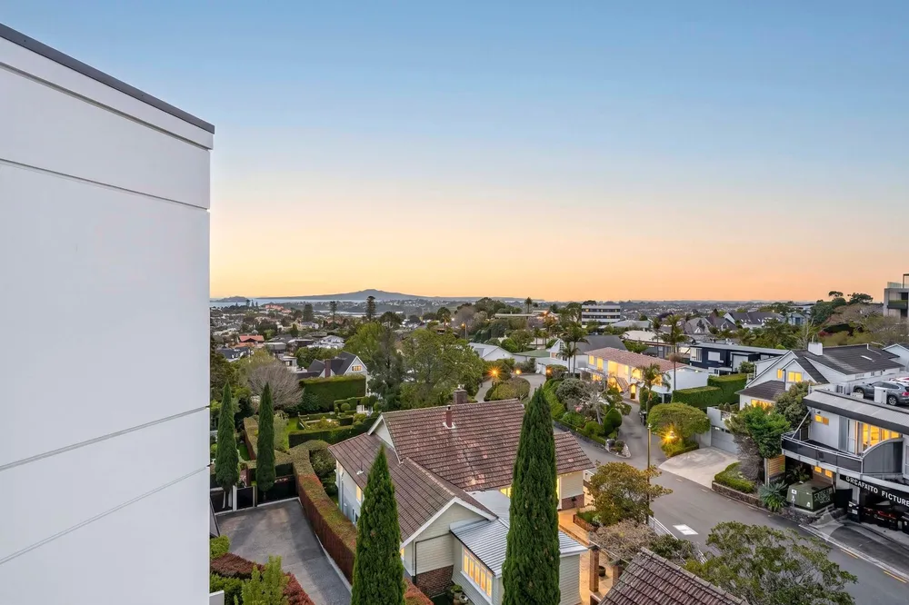 Photos of 402/308 Remuera Road