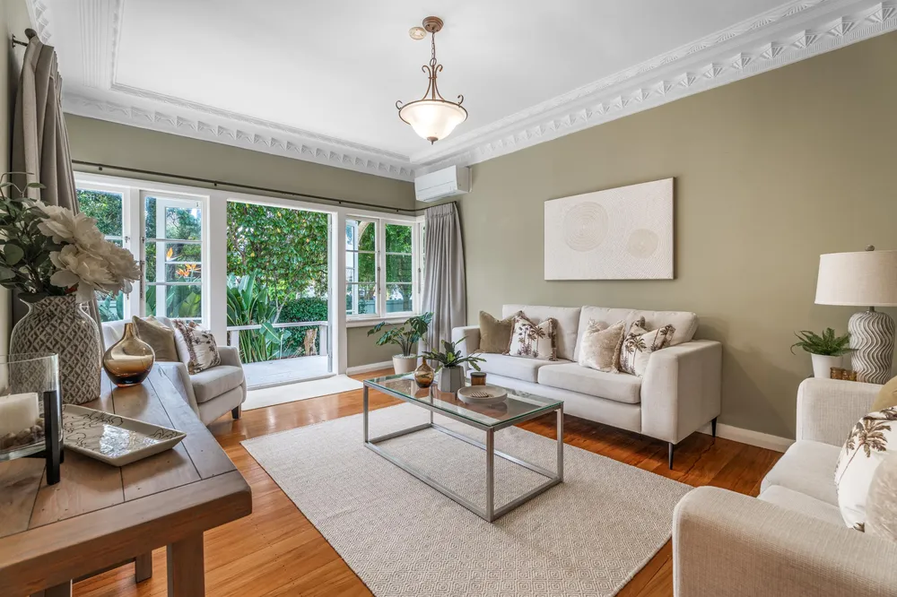 Photos of 11 Irirangi Road