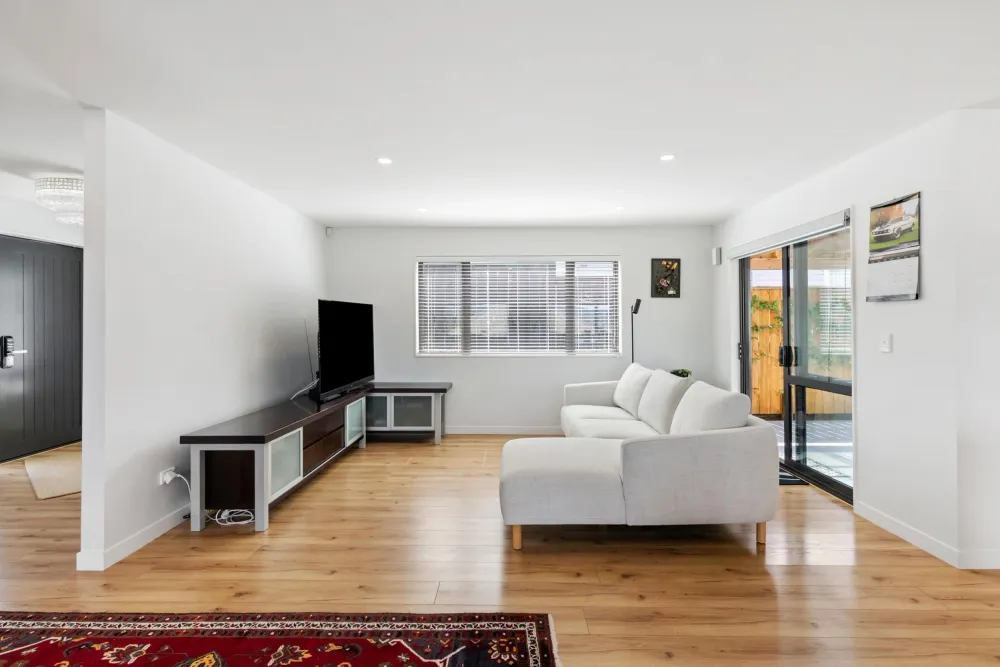 Photos of 157 Tiriwa Drive