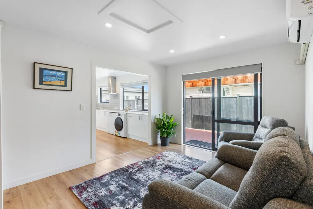 Photos of 157 Tiriwa Drive