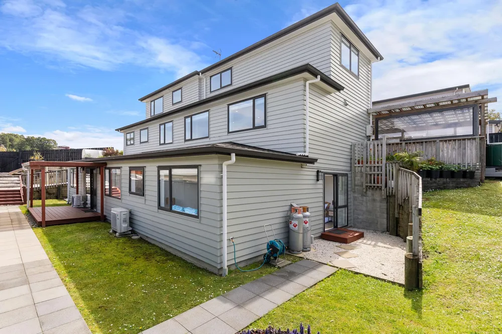 Photo of 157 Tiriwa Drive, Massey