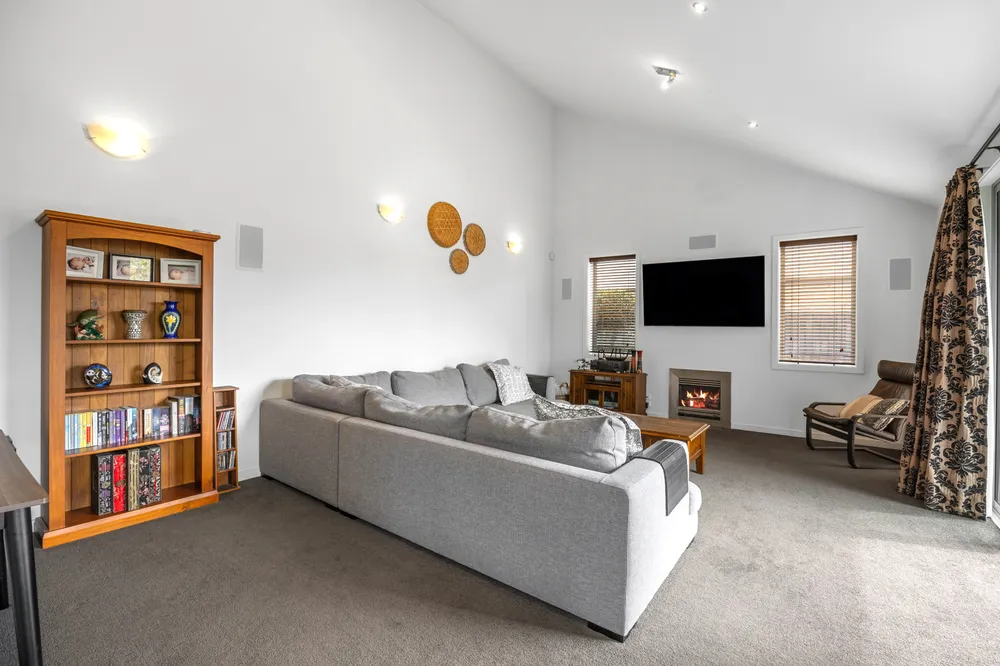 Photos of 95 Bibiana Street