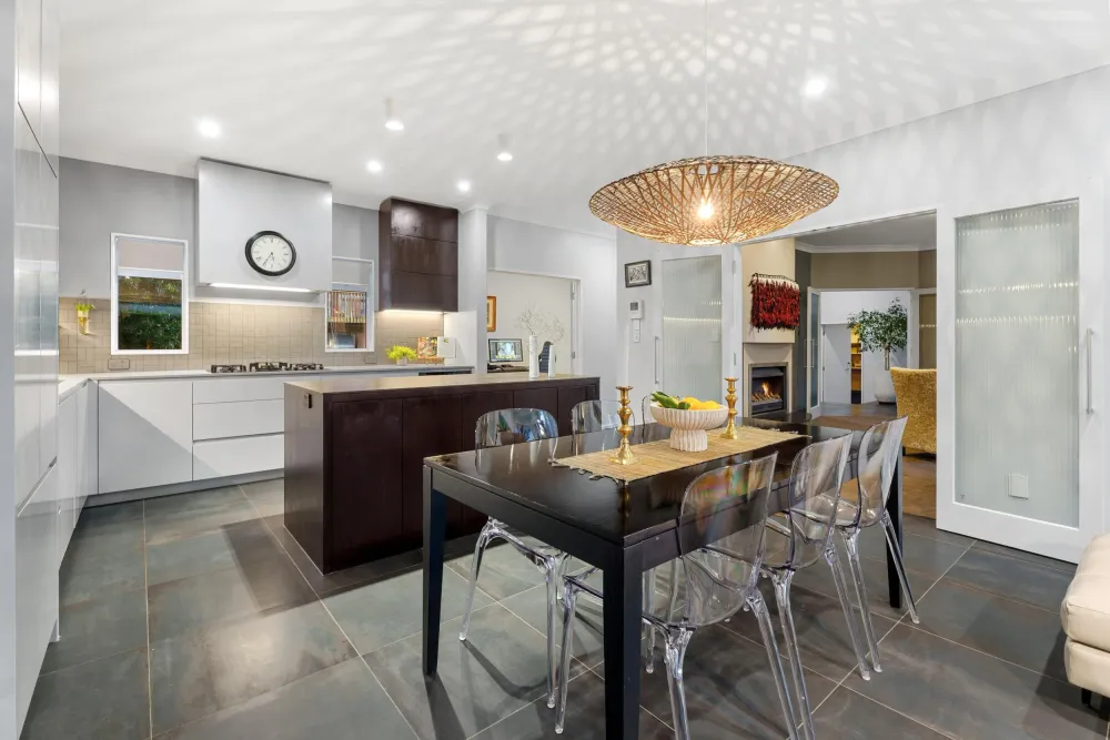 Photos of 116B Marsden Avenue