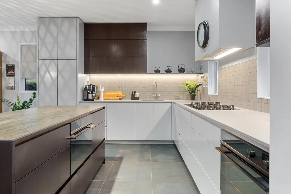 Photos of 116B Marsden Avenue