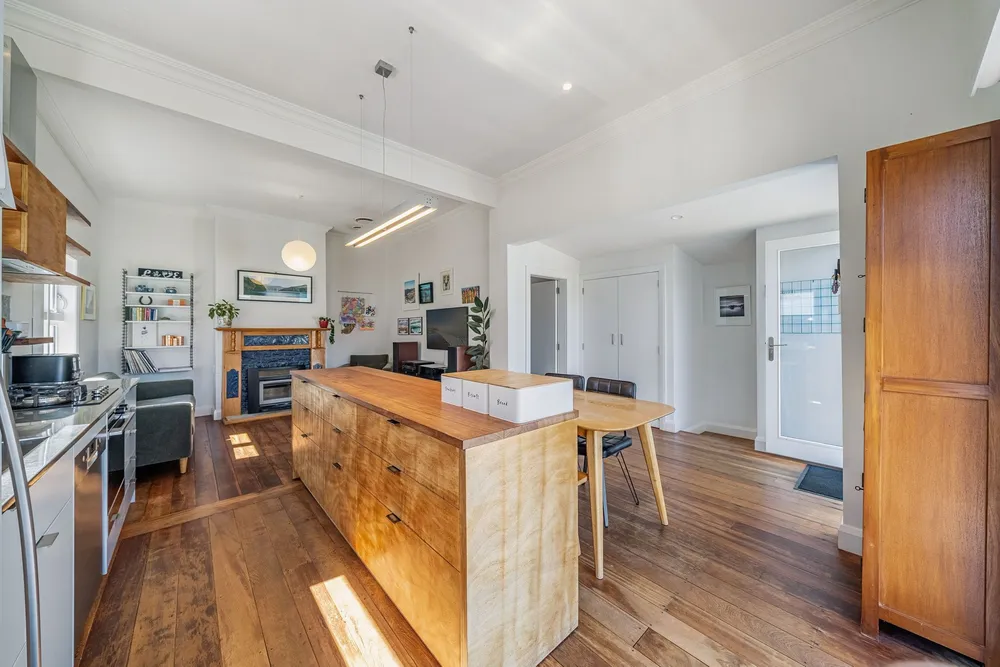 Photos of 11 Plunket Avenue