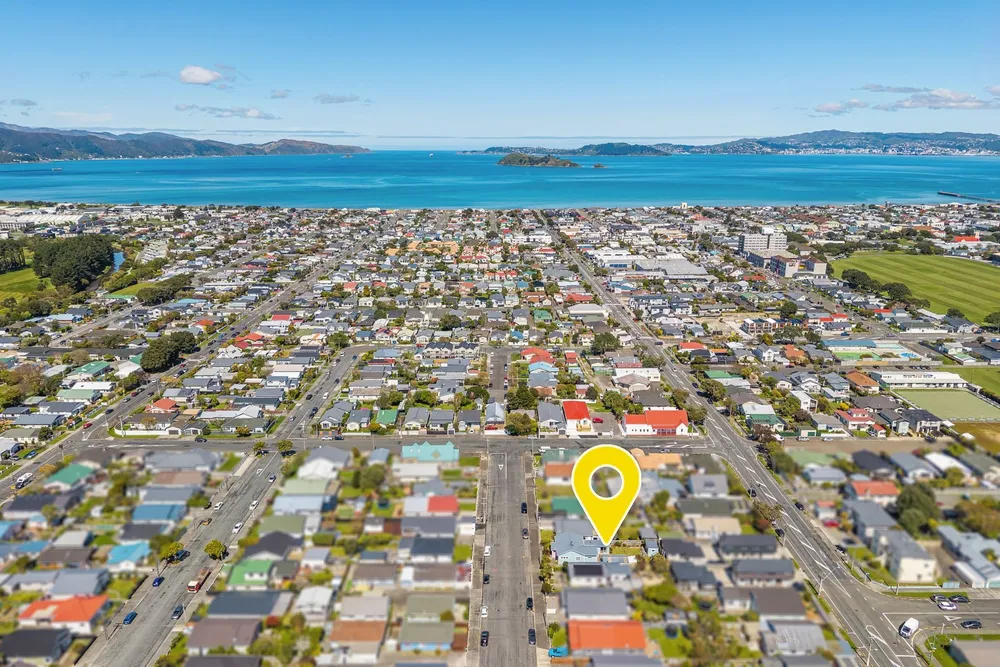 Photos of 11 Plunket Avenue