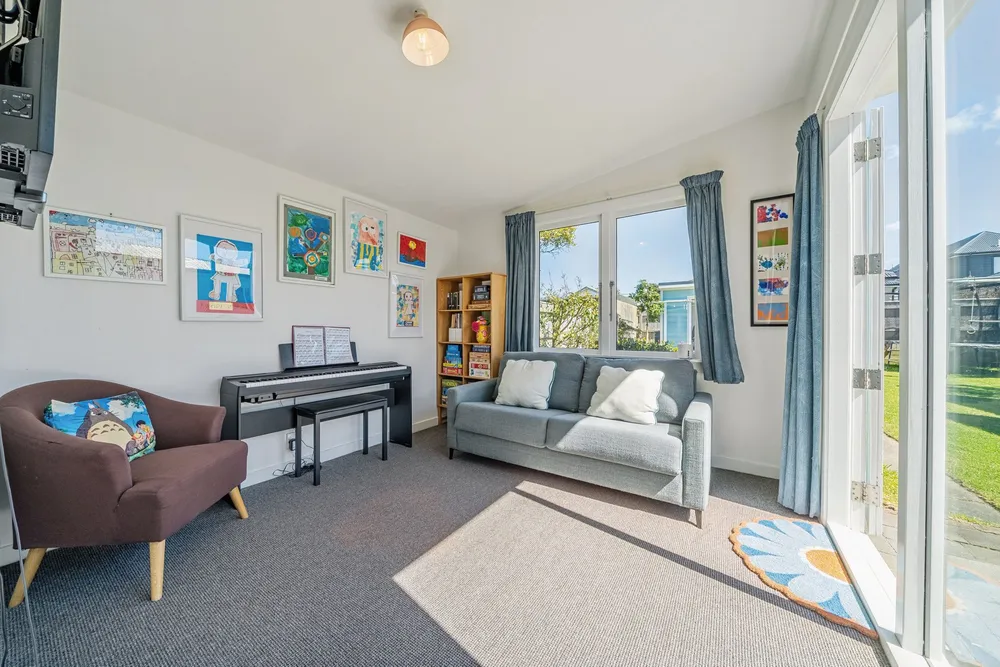 Photos of 11 Plunket Avenue