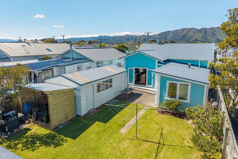 Photos of 11 Plunket Avenue