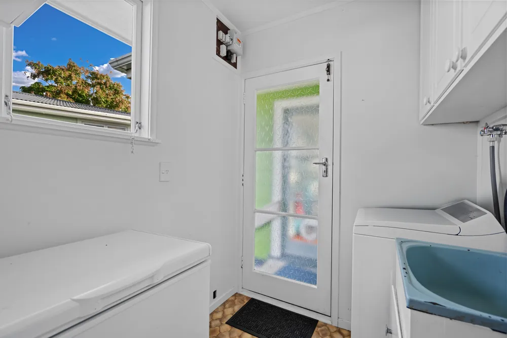 Photos of 19 Wessex Street