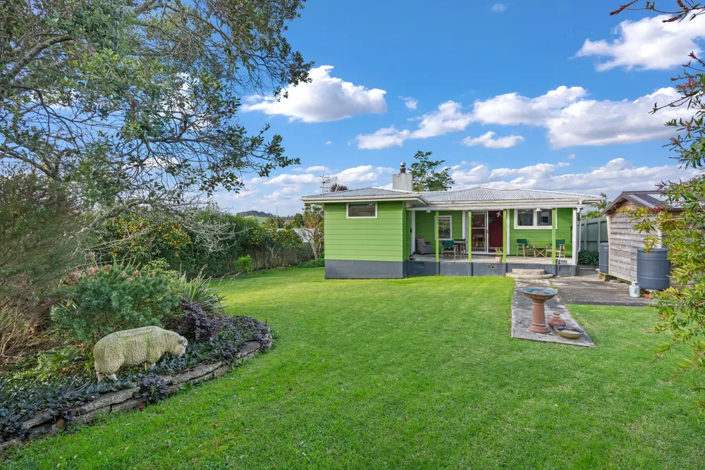 Photos of 19 Wessex Street