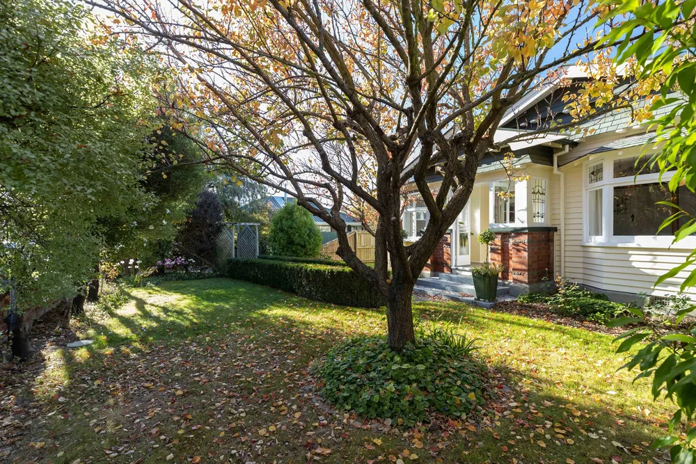 Photos of 1/64 Somerfield Street