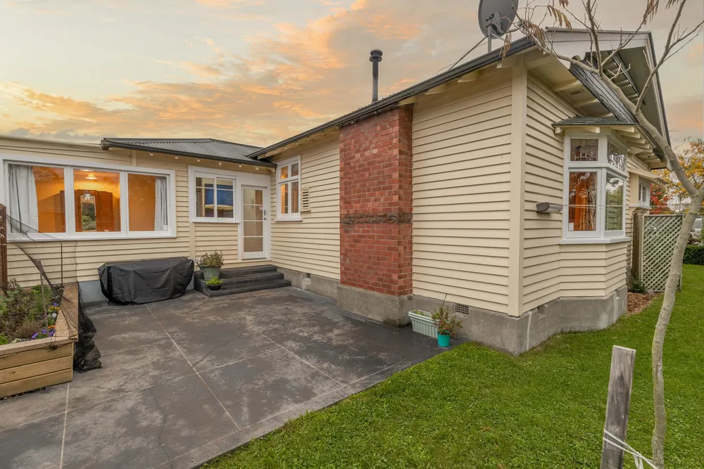 Photos of 1/64 Somerfield Street