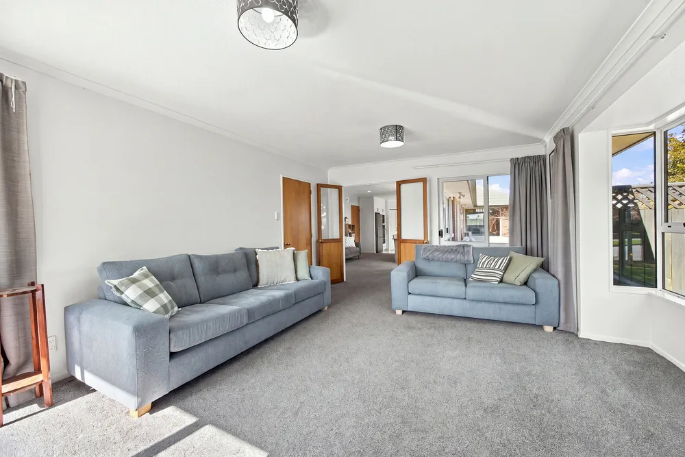 Photos of 45 Showgate Avenue