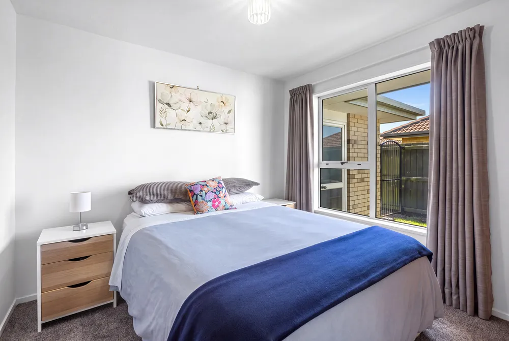 Photos of 45 Showgate Avenue