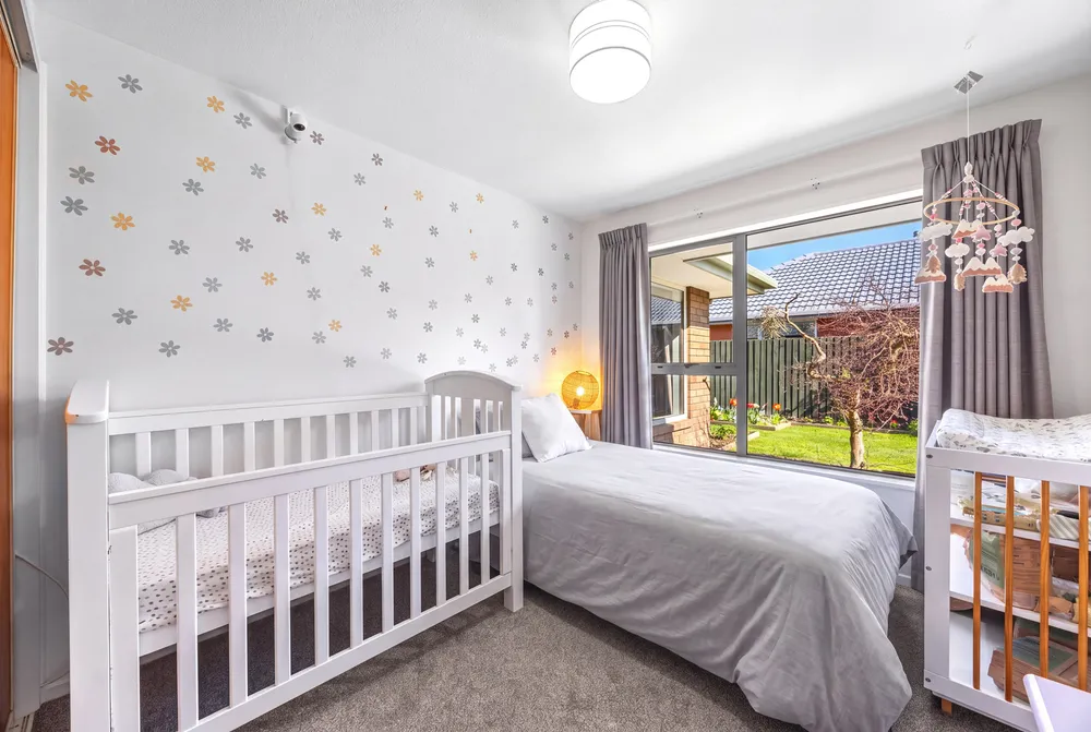 Photos of 45 Showgate Avenue