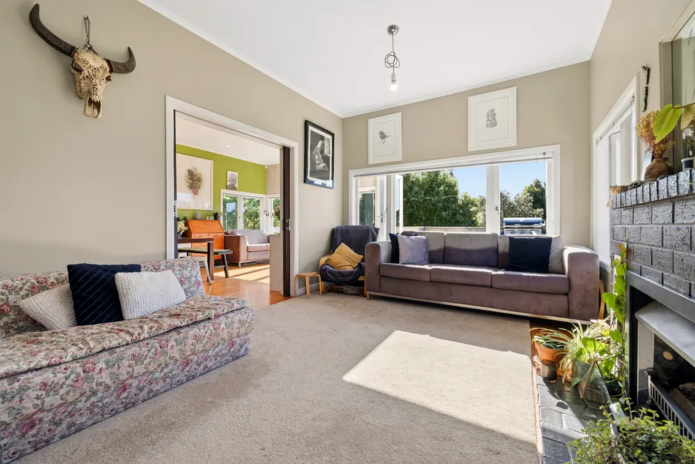 Photos of 19 Tuarangi Road