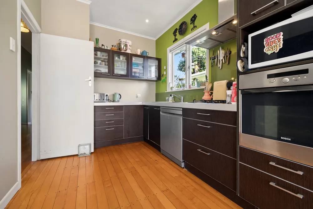 Photos of 19 Tuarangi Road