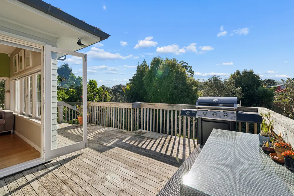 Photos of 19 Tuarangi Road