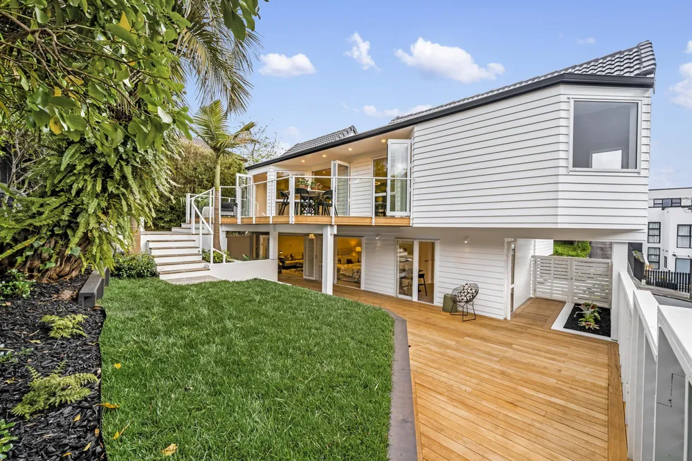 Photos of 15A Ingram Road