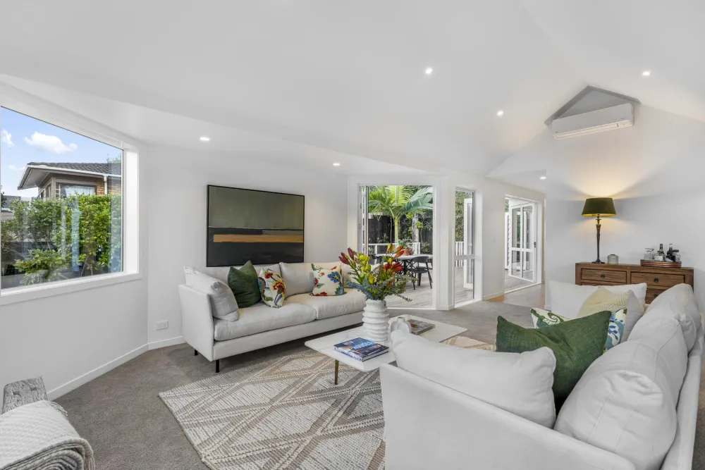 Photos of 15A Ingram Road