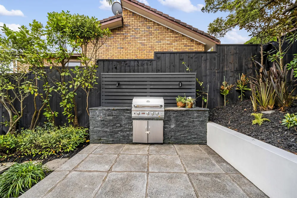 Photos of 15A Ingram Road