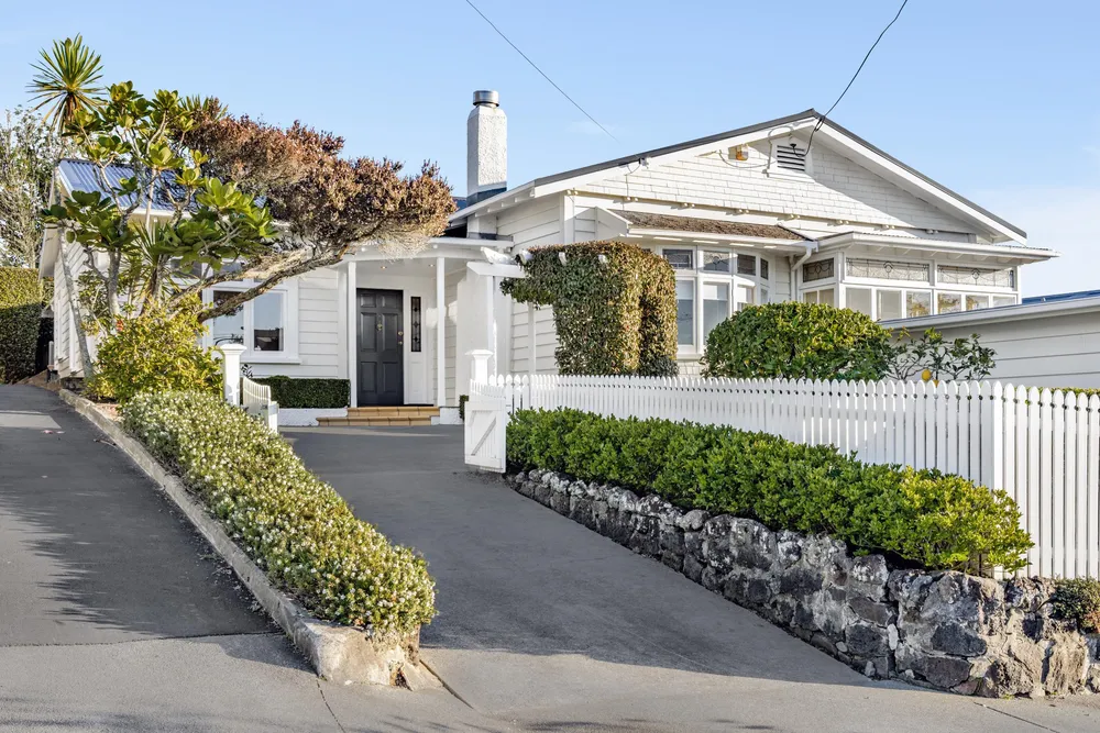 Photos of 47 Combes Road