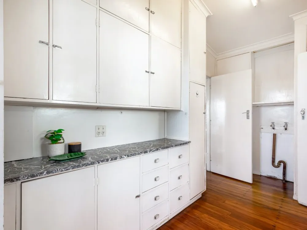 Photos of 609 Marine Drive