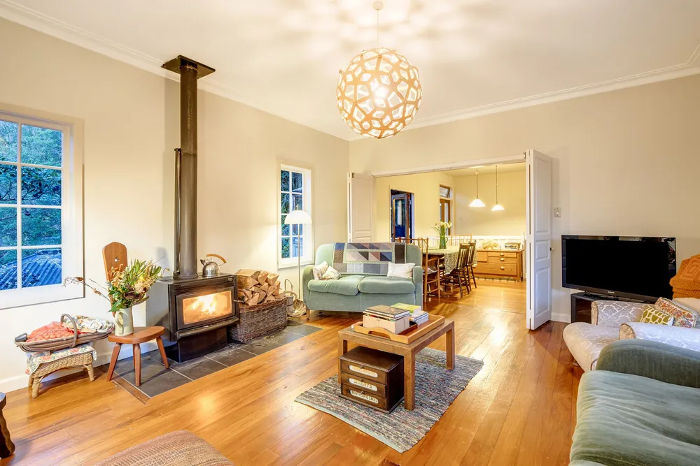Photos of 609 Marine Drive
