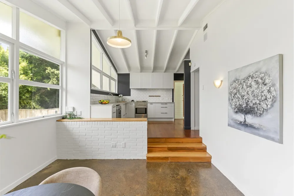 Photos of 246 Glengarry Road