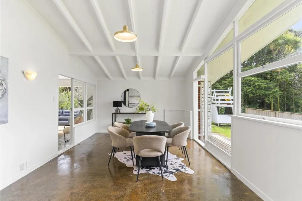 Photos of 246 Glengarry Road
