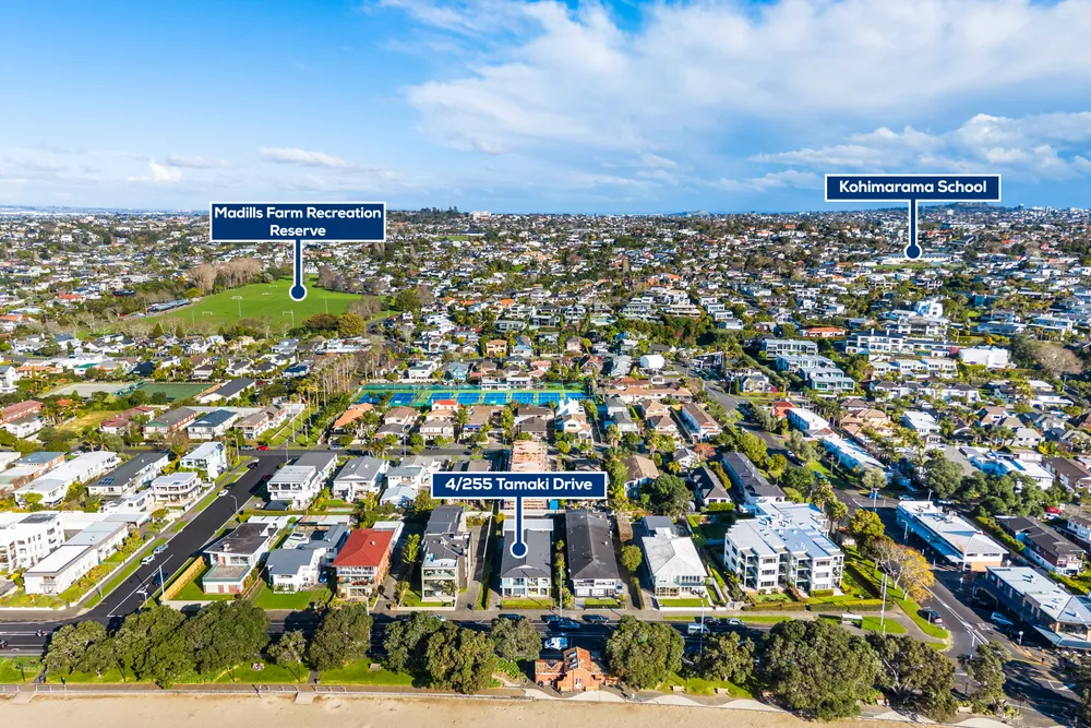 Photos of 4/255 Tamaki Drive